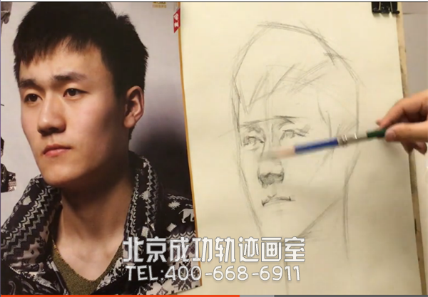 素描男青年头像解构