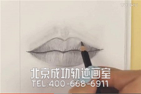 素描入门：唇部素描的画法步骤视频教程